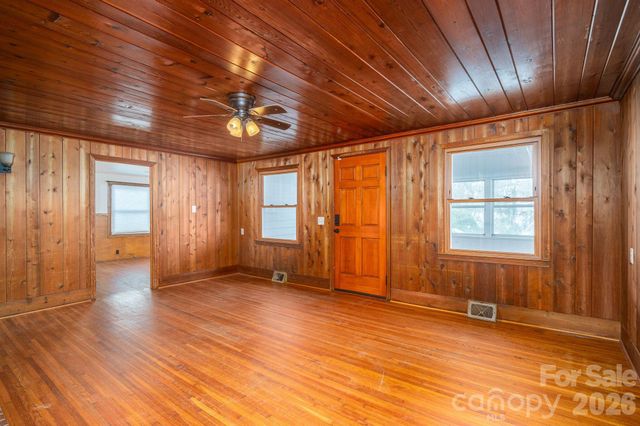 610 Washington Street, Cramerton, NC 28032