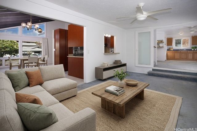 4711 Likini Street, Honolulu, HI 96818