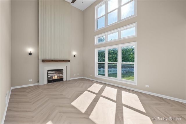 1831 Haverford Drive, Algonquin, IL 60102