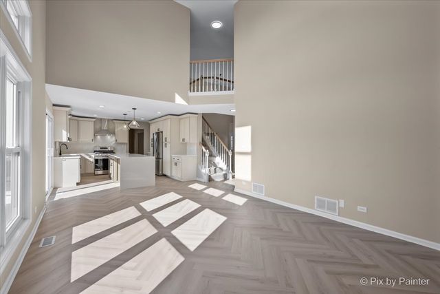 1831 Haverford Drive, Algonquin, IL 60102