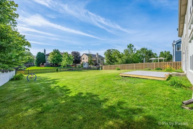 1831 Haverford Drive, Algonquin, IL 60102