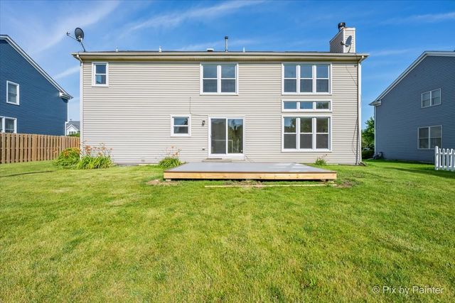 1831 Haverford Drive, Algonquin, IL 60102