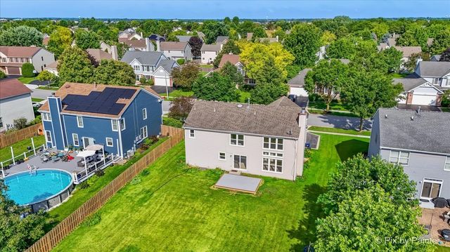 1831 Haverford Drive, Algonquin, IL 60102