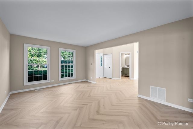 1831 Haverford Drive, Algonquin, IL 60102