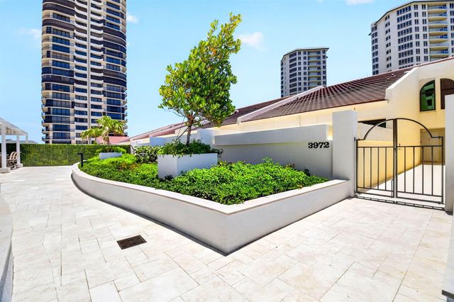 4000 N OCEAN Drive 401, Singer Island, FL 33404