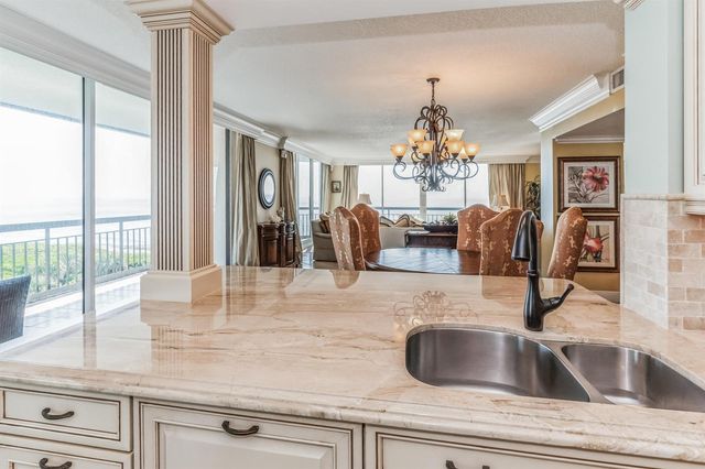 4000 N OCEAN Drive 401, Singer Island, FL 33404