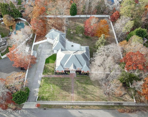 5 Popper Street, Manahawkin, NJ 08050