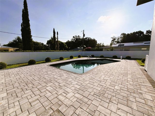2491 LAUDER DRIVE, Maitland, FL 32751