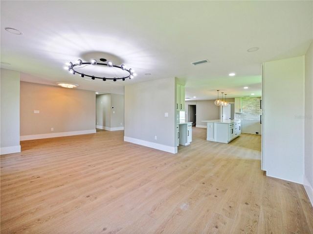 2491 LAUDER DRIVE, Maitland, FL 32751