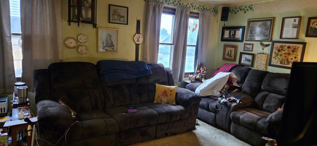 927 Newton Street, Waterloo, IA 50703