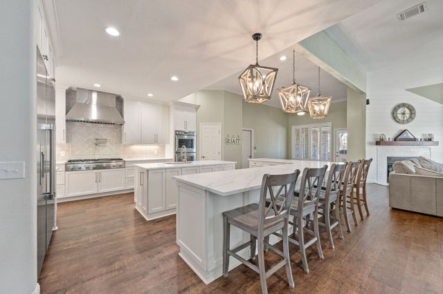 455 Chesapeake Lane, Southlake, TX 76092