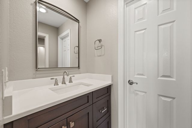 455 Chesapeake Lane, Southlake, TX 76092