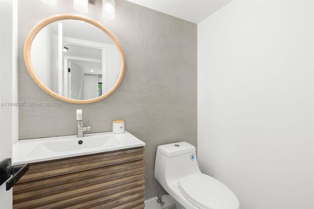 319 Preston H 319, Boca Raton, FL 33434