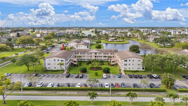 319 Preston H 319, Boca Raton, FL 33434