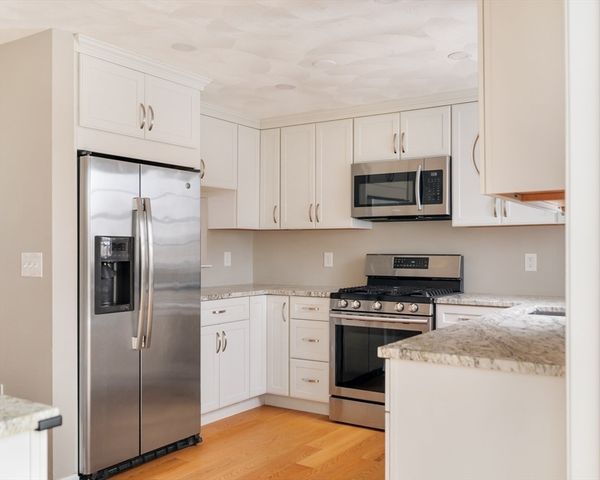 76 Juniper Lane 76, Tewksbury, MA 01876