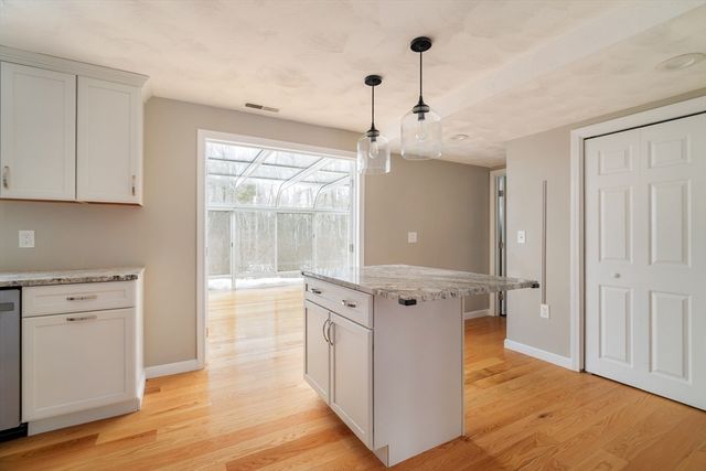 76 Juniper Lane 76, Tewksbury, MA 01876