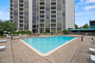 1111 Bering Drive 1001, Houston, TX 77057