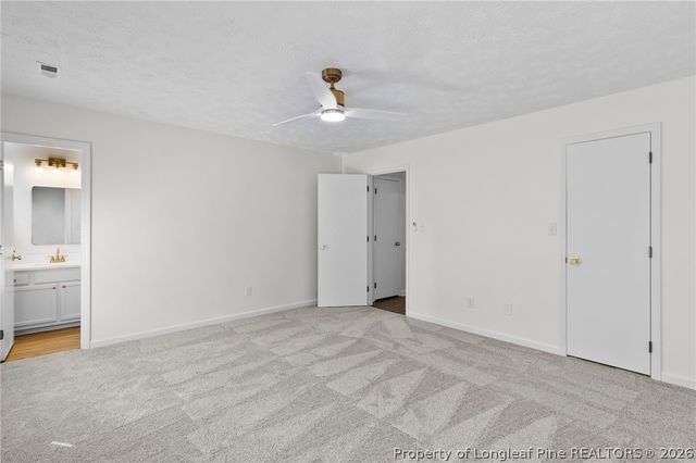 6870 Pin Oak Lane, Fayetteville, NC 28314