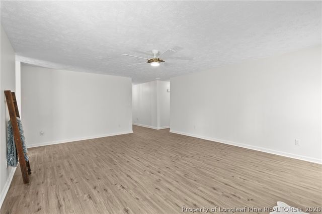 6870 Pin Oak Lane, Fayetteville, NC 28314