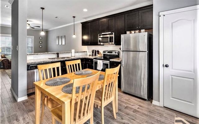 301 Southwest Parkway 317, College Station, TX 77840