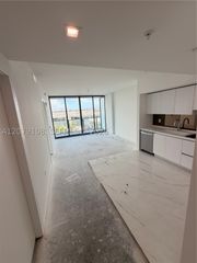 1170 E Hallandale Beach 403, Hallandale Beach, FL 33009