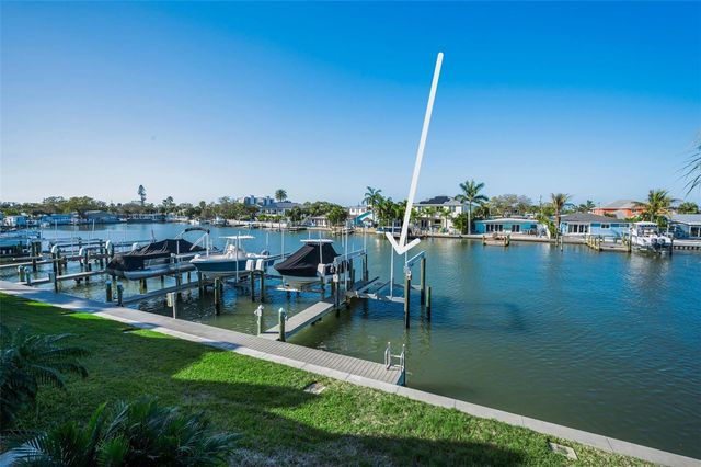 140 MARCDALE BOULEVARD, Indian Rocks Beach, FL 33785