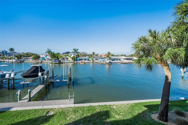 140 MARCDALE BOULEVARD, Indian Rocks Beach, FL 33785