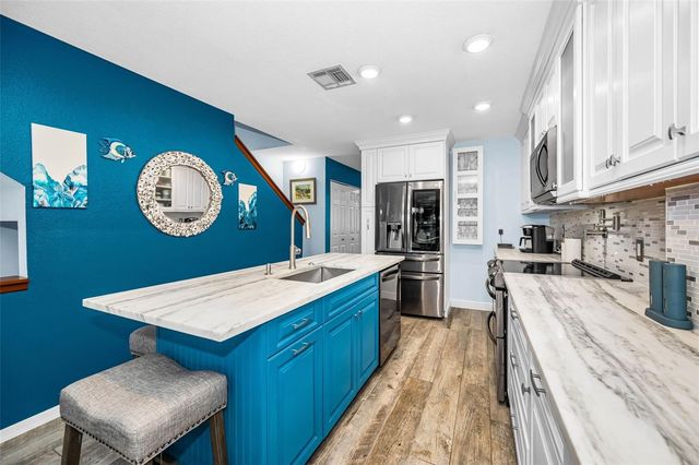 140 MARCDALE BOULEVARD, Indian Rocks Beach, FL 33785