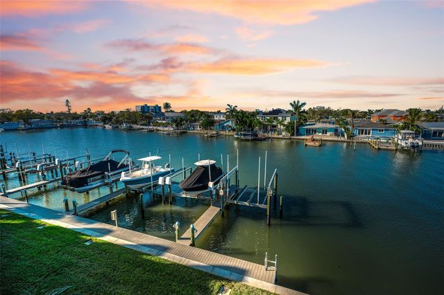 140 MARCDALE BOULEVARD, Indian Rocks Beach, FL 33785