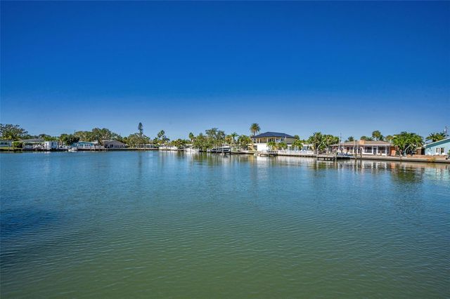 140 MARCDALE BOULEVARD, Indian Rocks Beach, FL 33785