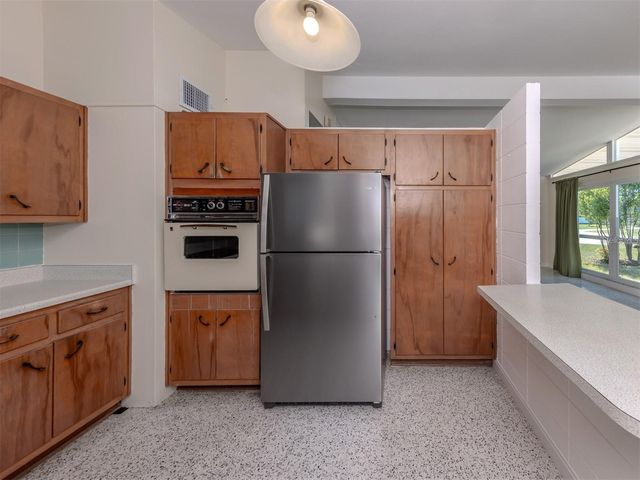 317 HILLVIEW ROAD, Venice, FL 34293