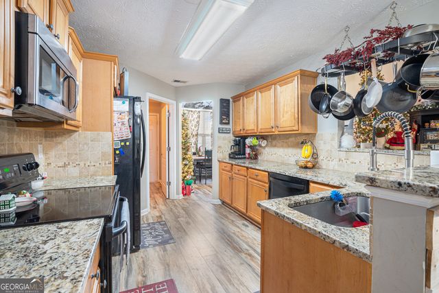 5117 Ashley Falls Court, Loganville, GA 30052