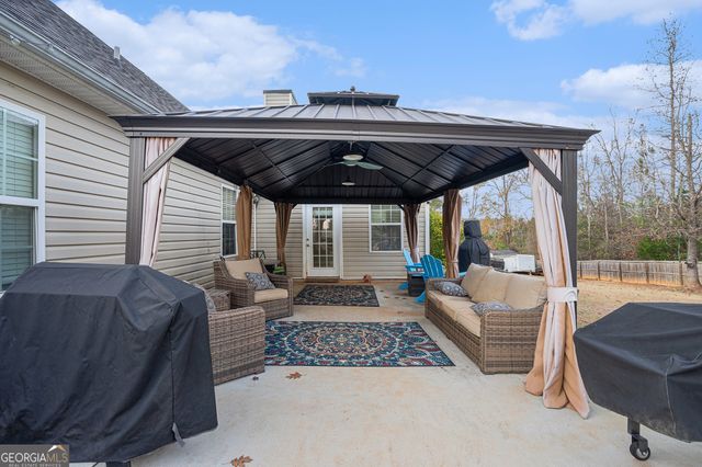 5117 Ashley Falls Court, Loganville, GA 30052