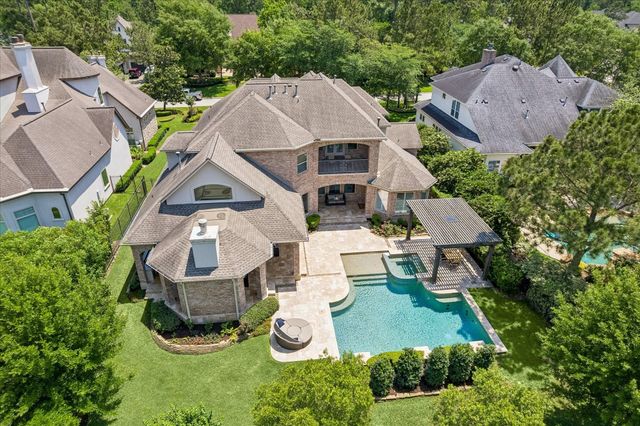 95 W Ambassador Bend, The Woodlands, TX 77382