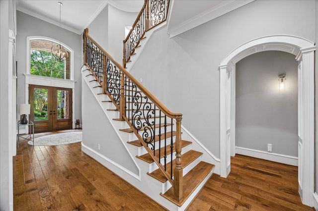 95 W Ambassador Bend, The Woodlands, TX 77382