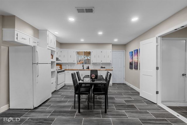 3224 Galaxy Drive, Bossier City, LA 71112