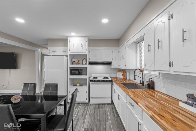 3224 Galaxy Drive, Bossier City, LA 71112