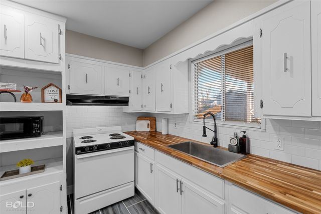 3224 Galaxy Drive, Bossier City, LA 71112