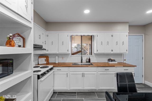 3224 Galaxy Drive, Bossier City, LA 71112