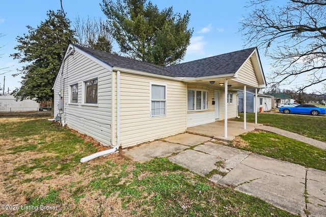 7309 Rainbow Dr, Louisville, KY 40272