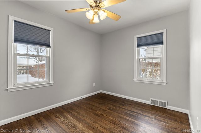 3238 Harding Street, Dearborn, MI 48124