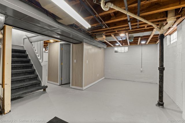 3238 Harding Street, Dearborn, MI 48124