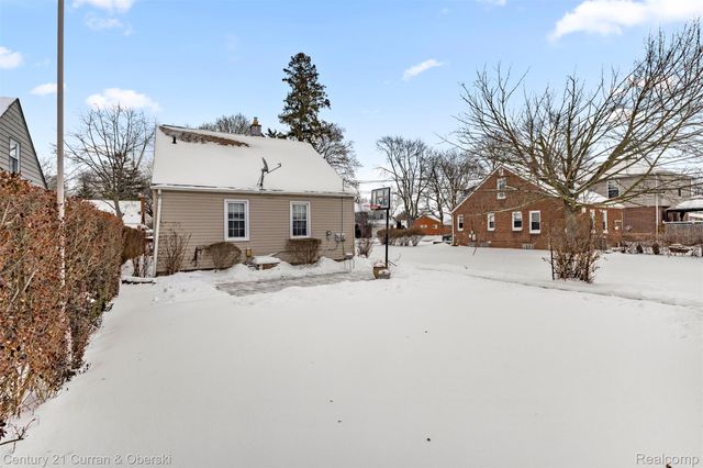 3238 Harding Street, Dearborn, MI 48124