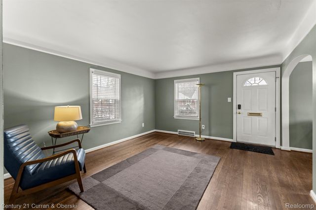 3238 Harding Street, Dearborn, MI 48124