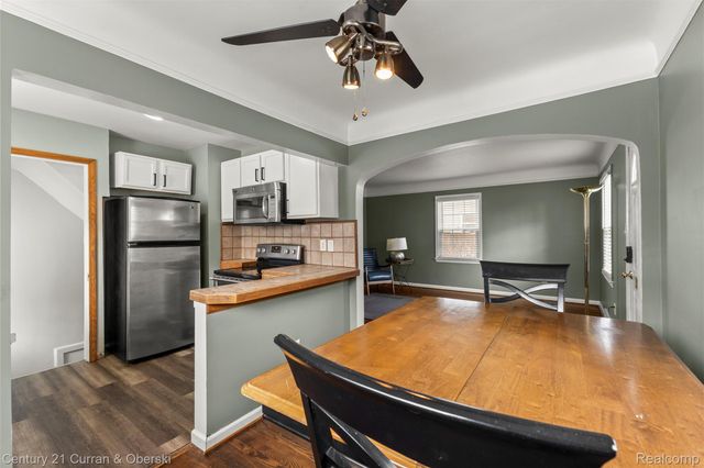 3238 Harding Street, Dearborn, MI 48124