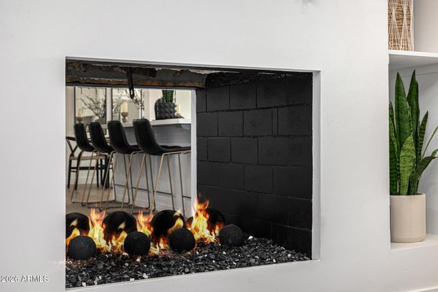 7770 E CAMELBACK Road 11, Scottsdale, AZ 85251