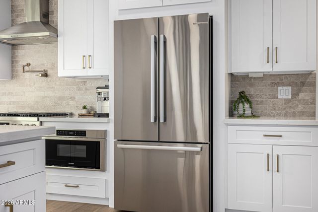 7770 E CAMELBACK Road 11, Scottsdale, AZ 85251