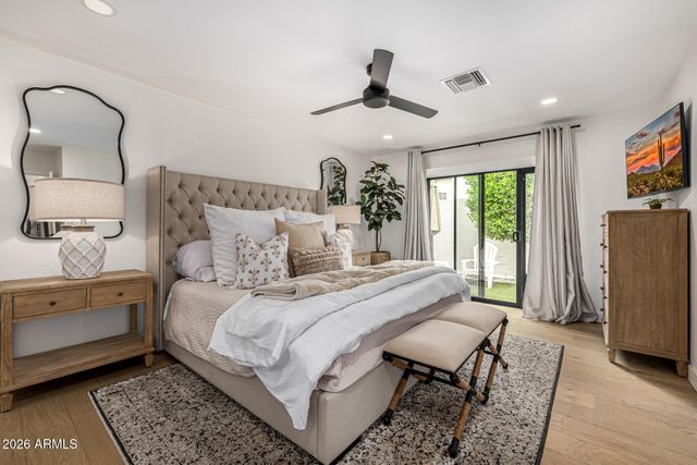 7770 E CAMELBACK Road 11, Scottsdale, AZ 85251