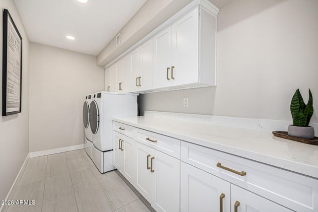 7770 E CAMELBACK Road 11, Scottsdale, AZ 85251