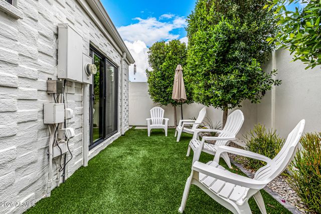 7770 E CAMELBACK Road 11, Scottsdale, AZ 85251